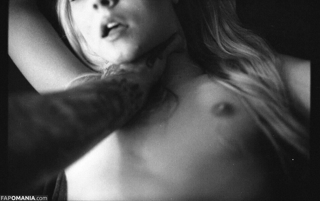 Bridgette Skies / Jordan Bunniie / whiskeynfilm Nu OnlyFans  Foto vazada #120