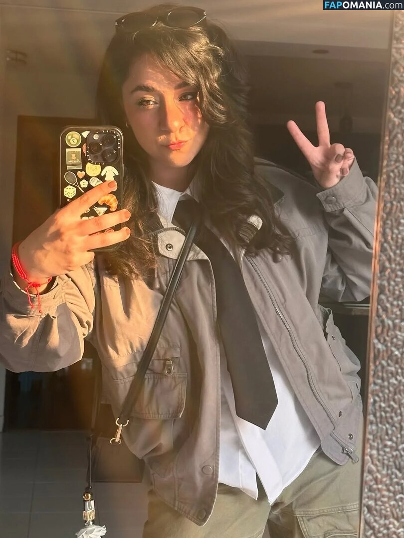 Josahandry Lia / josahandrylia / liasmooda Nu OnlyFans  Foto vazada #121
