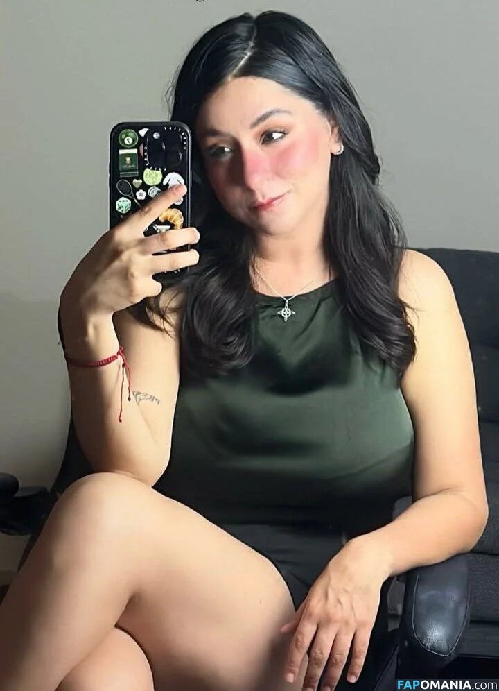 Josahandry Lia / josahandrylia / liasmooda Nu OnlyFans  Foto vazada #133