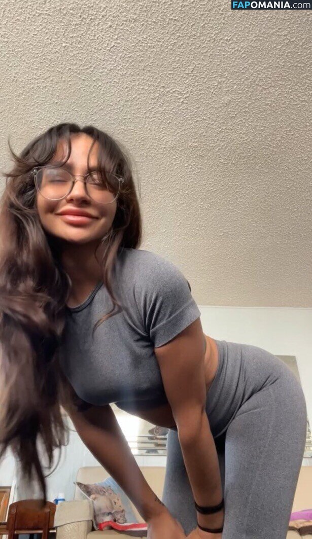 jovanajoestar Nu OnlyFans  Foto vazada #10