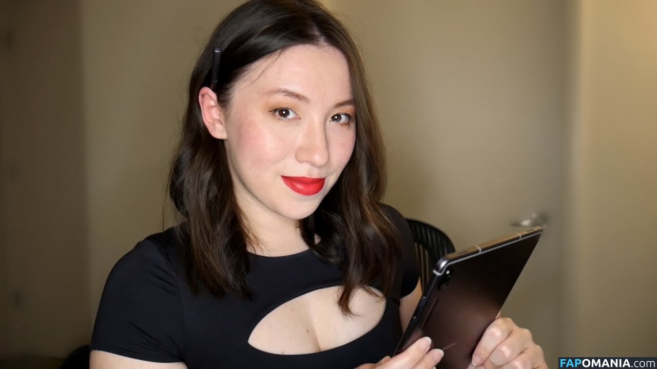 JubileeWhispers / JubileeWhispers Asmr Nu OnlyFans  Foto vazada #4