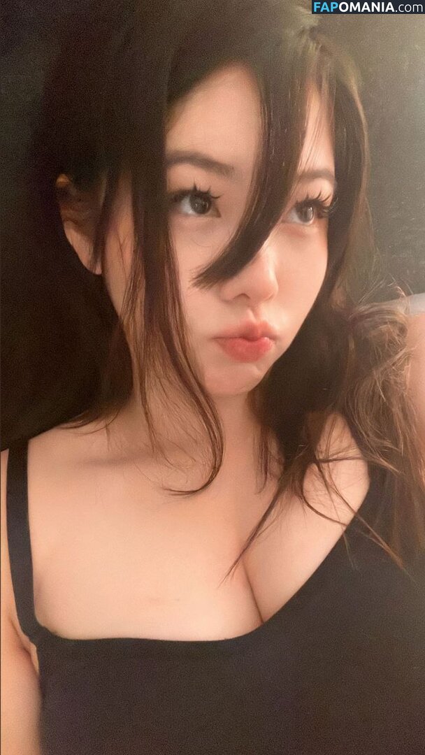 Júlia Nakamura / Mayumi / jumayumin1 Nu OnlyFans  Foto vazada #7