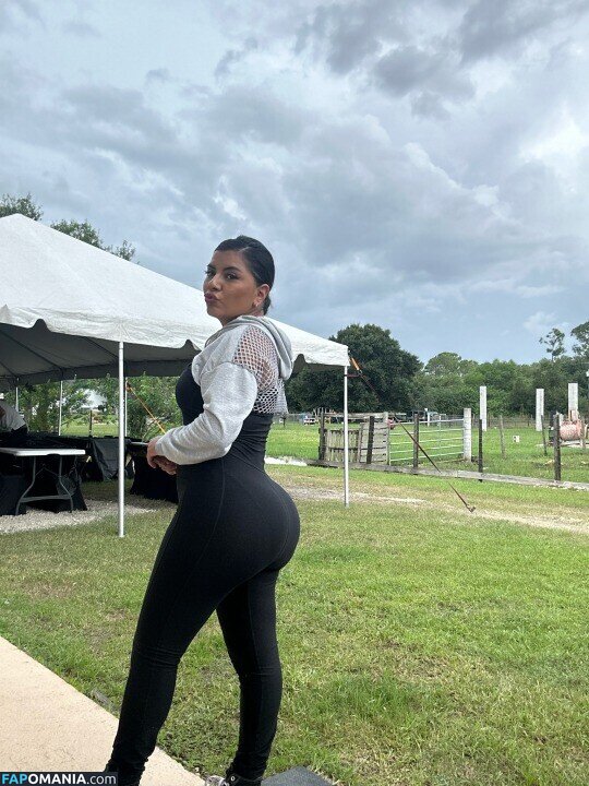 Juliabadbutt Nu OnlyFans  Foto vazada #1