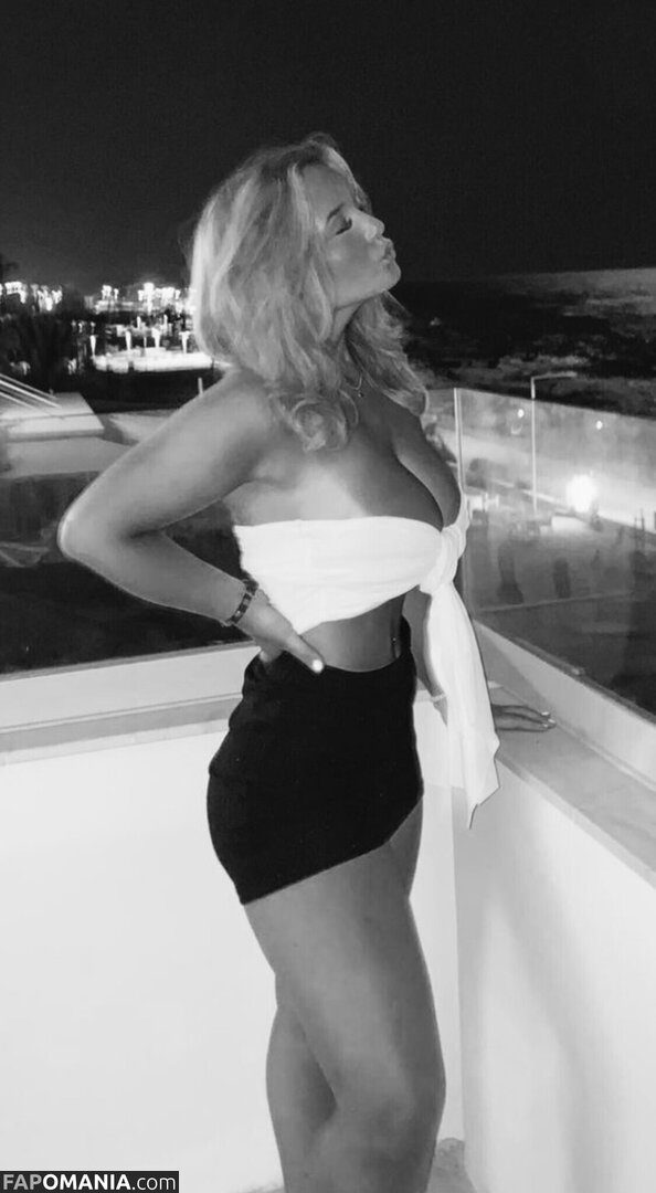 Julianne Larsen / larsen_julianne Nu OnlyFans  Foto vazada #8