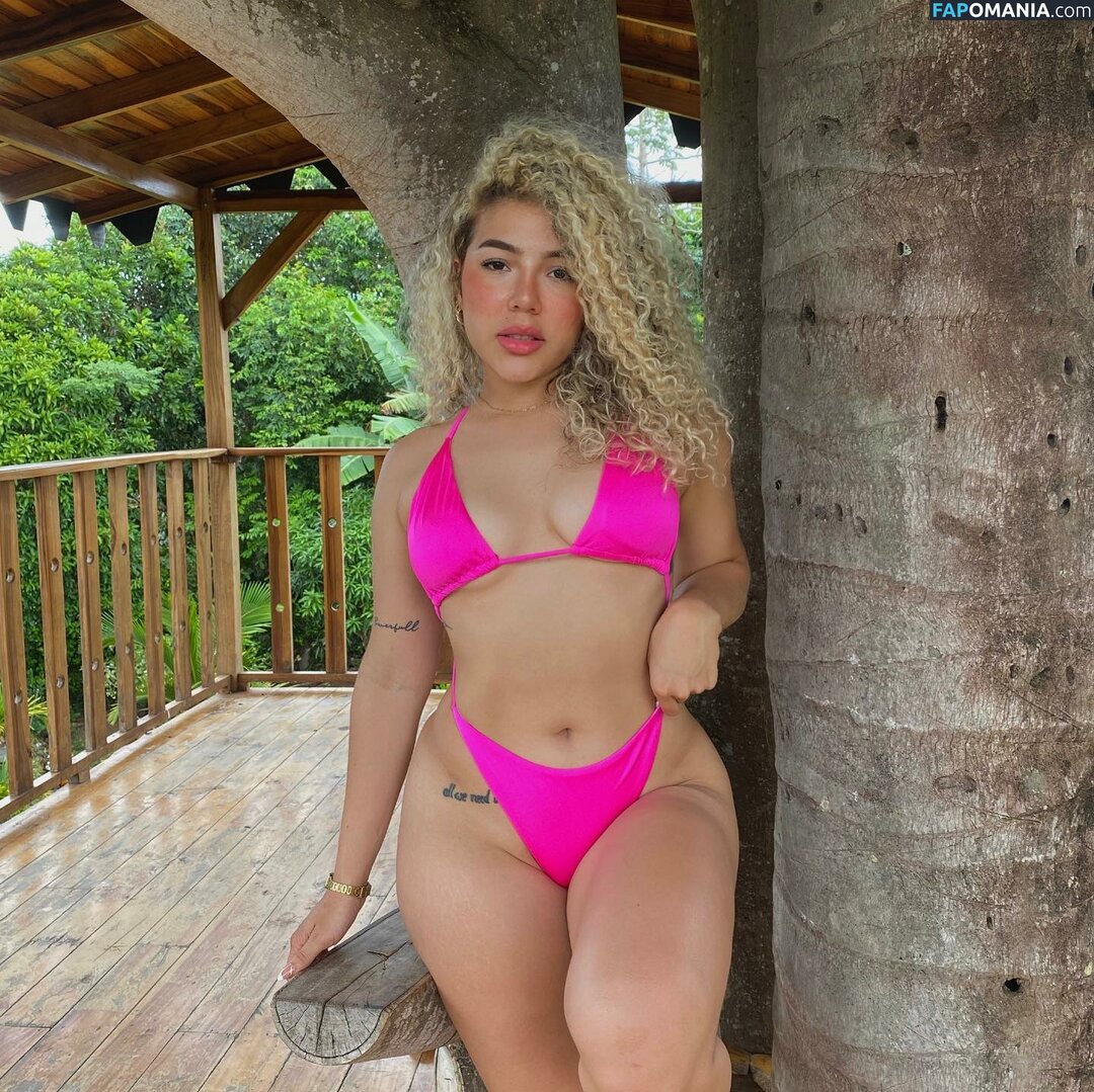 Julie Martinez / julia4444 / julimartinez_111 Nu OnlyFans  Foto vazada #2