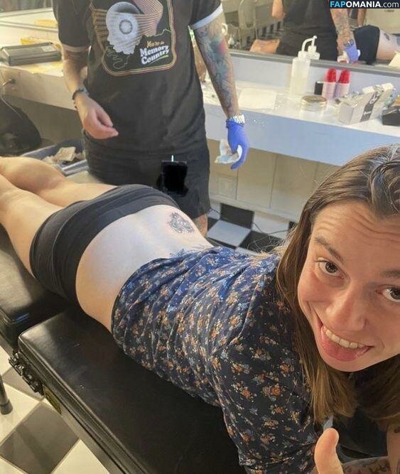 Julien Baker / julienrbaker Nu OnlyFans  Foto vazada #7