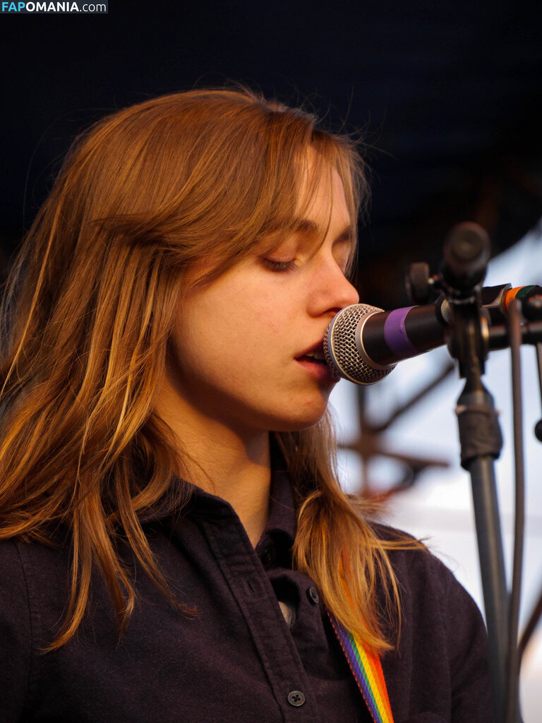 Julien Baker / julienrbaker Nu OnlyFans  Foto vazada #13