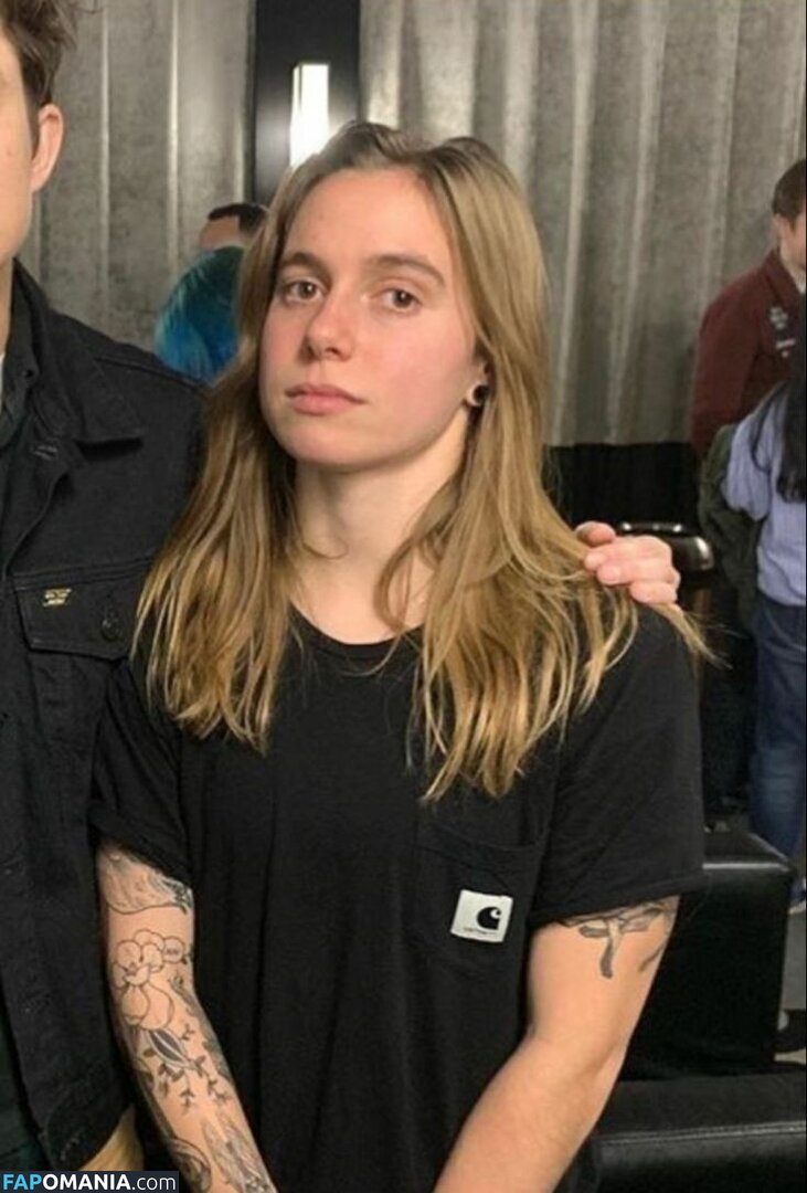 Julien Baker / julienrbaker Nu OnlyFans  Foto vazada #22