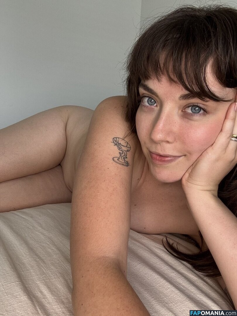 callmejulesxx / julietx13 / julietx143xr Nu OnlyFans  Foto vazada #3