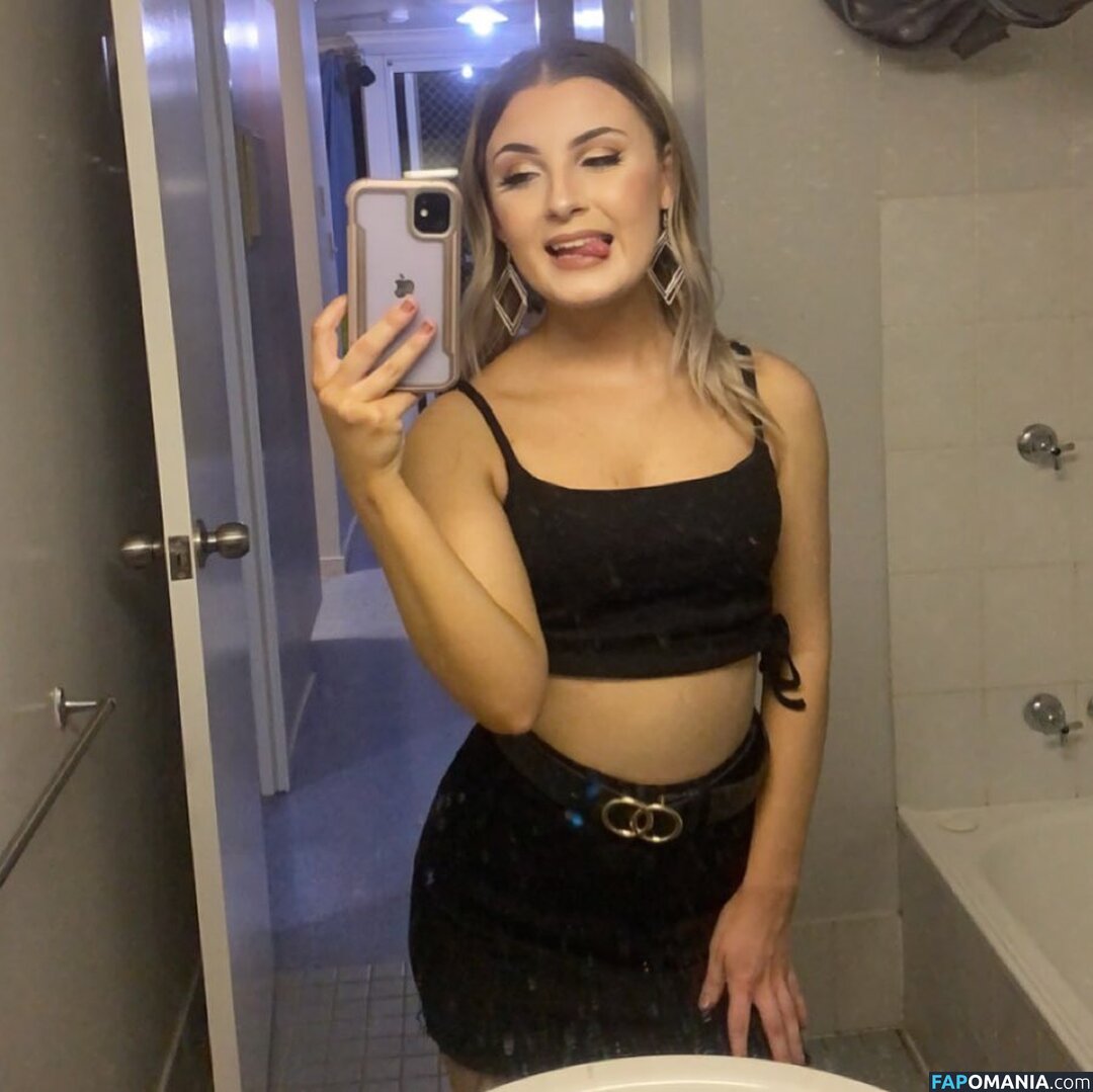 __julsssx / julsxxx Nu OnlyFans  Foto vazada #7