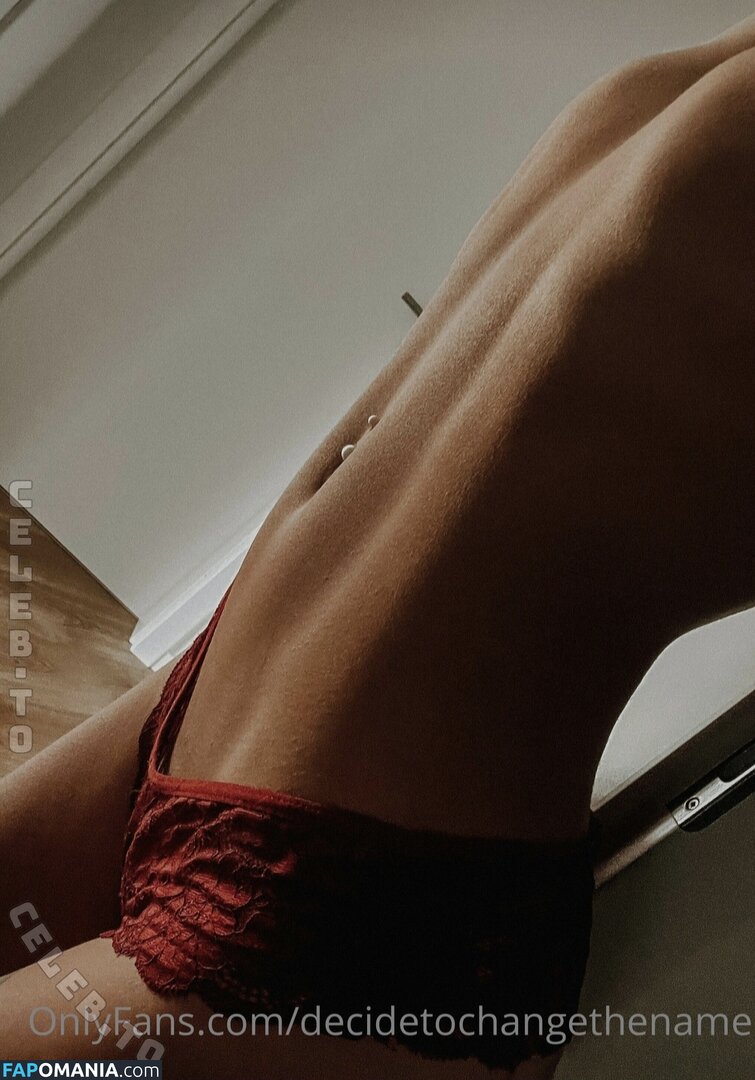 Julz Journey / decidetochangethename / julz_journey_ Nu OnlyFans  Foto vazada #1