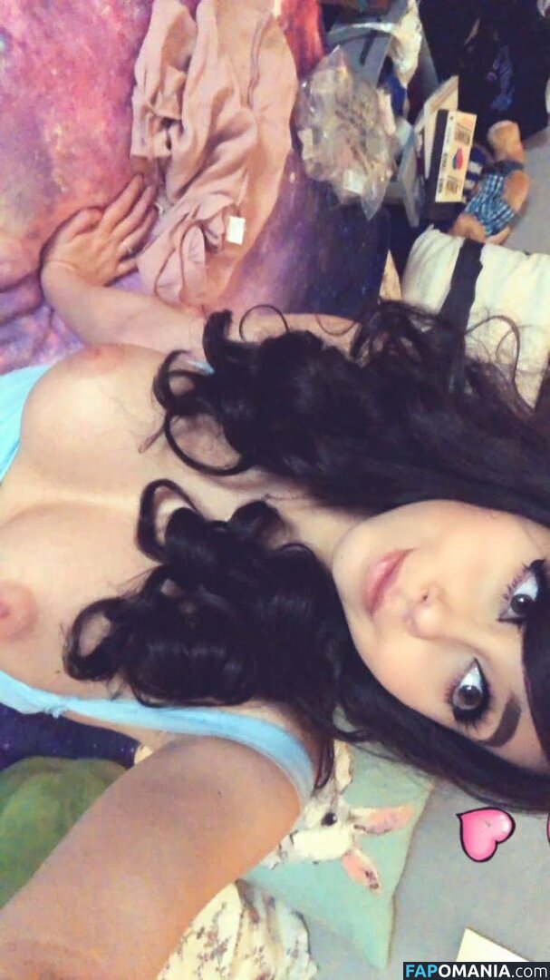 June Nicole Lapine / https: / shoe0nhead Nu OnlyFans  Foto vazada #6