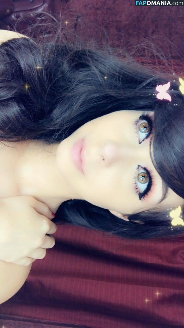 June Nicole Lapine / https: / shoe0nhead Nu OnlyFans  Foto vazada #8