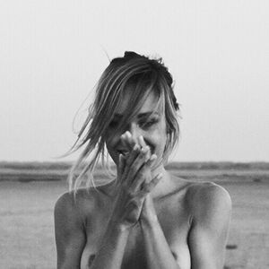 Justine Nicolas