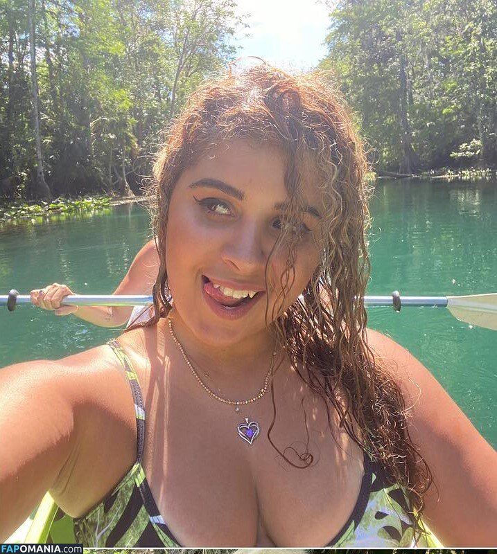 JustYeliz / yesjulz Nu OnlyFans  Foto vazada #1