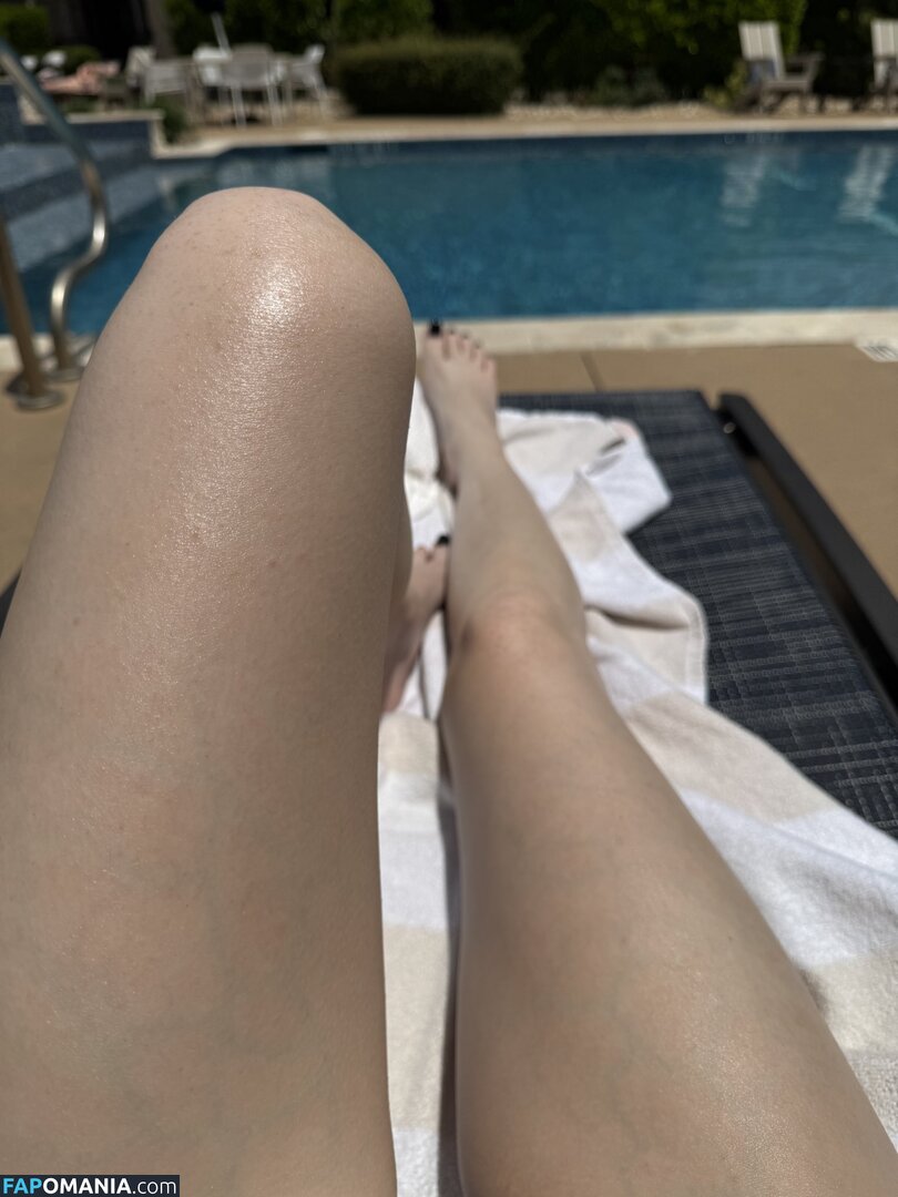 K8iee_ / https: / princesspotlady Nu OnlyFans  Foto vazada #2