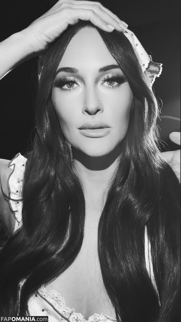 Kacey Musgraves / spaceykacey Nu OnlyFans  Foto vazada #5