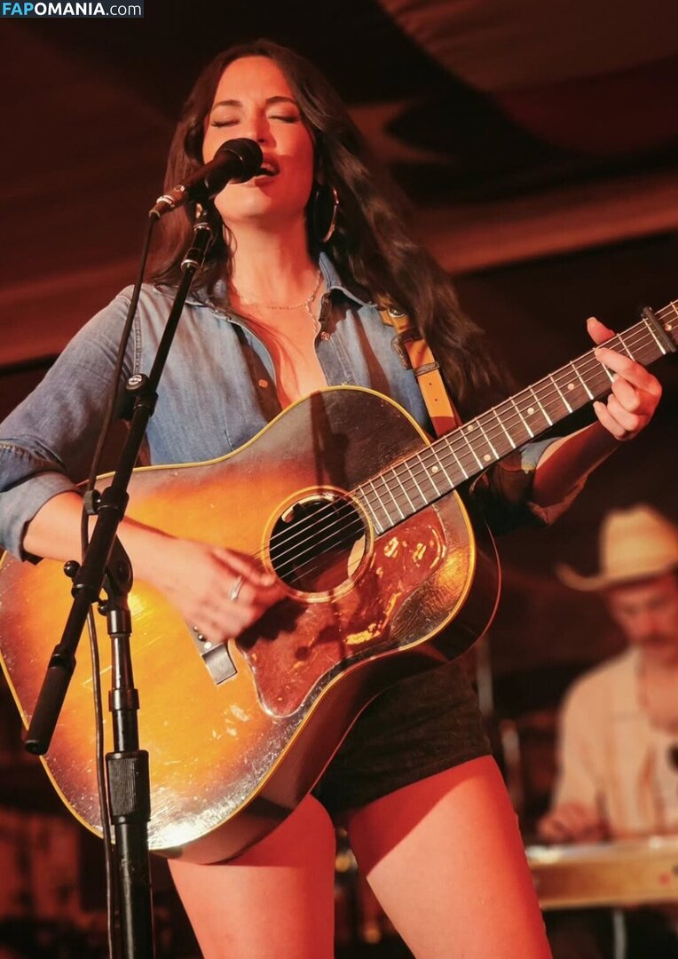 Kacey Musgraves / heavenlyyhazel / spaceykacey Nu OnlyFans  Foto vazada #28
