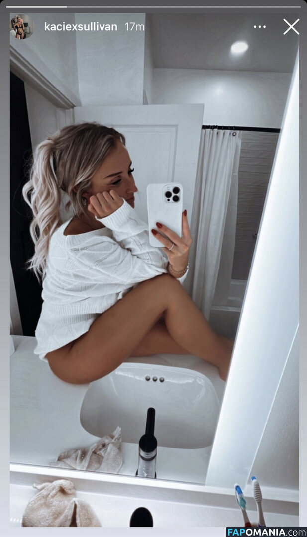 Kacieeee080 / kacie sullivan / kacieee_sullivan_ / kce100 Nu OnlyFans  Foto vazada #1