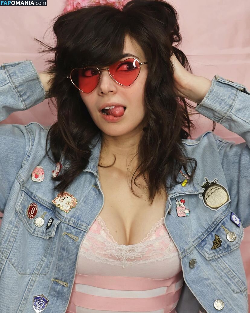 Kaitlin Witcher / KaitlinWitcher / piddleass Nu OnlyFans  Foto vazada #303