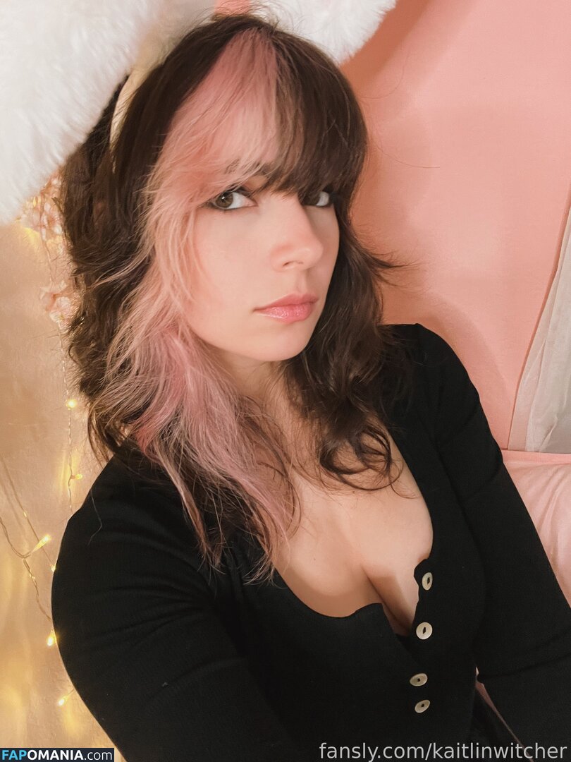 Kaitlin Witcher / KaitlinWitcher / piddleass Nu OnlyFans  Foto vazada #333