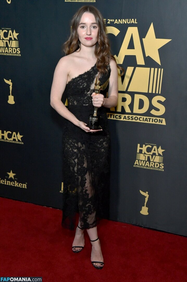 Kaitlyn Rochelle Dever / kaitlyn dever / kaitlyndever Nu OnlyFans  Foto vazada #4