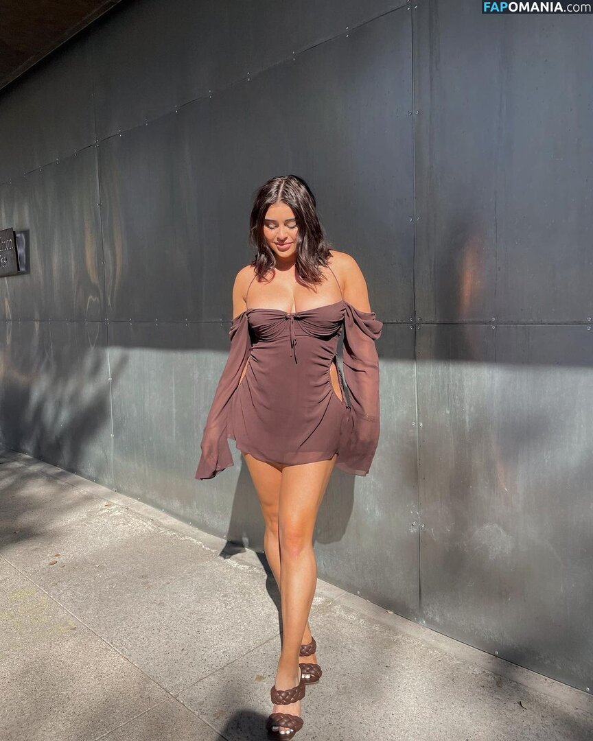 Kalani Hilliker / kalanihilliker Nu OnlyFans  Foto vazada #98