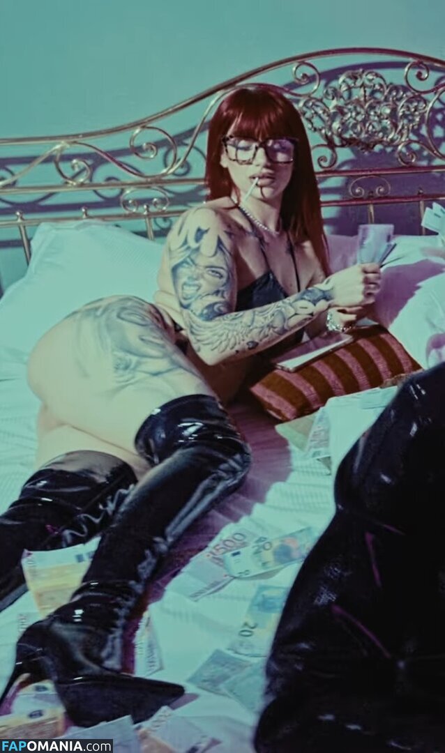 Denise / _kallmemamy_ / dollyred / dollyredxxx Nu OnlyFans  Foto vazada #12