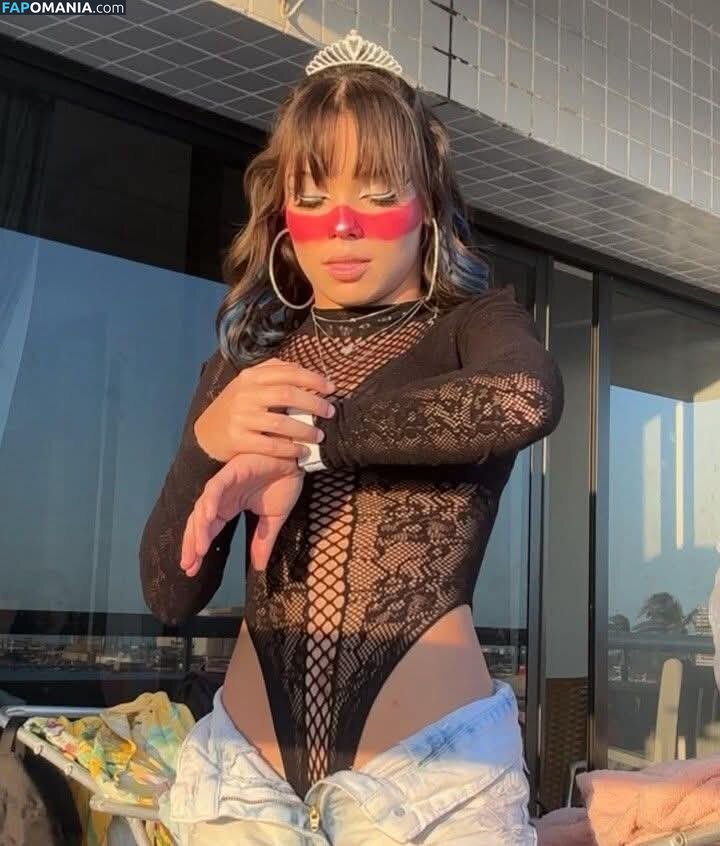 Kamylinha Santos / eaekamylinha Nu OnlyFans  Foto vazada #1