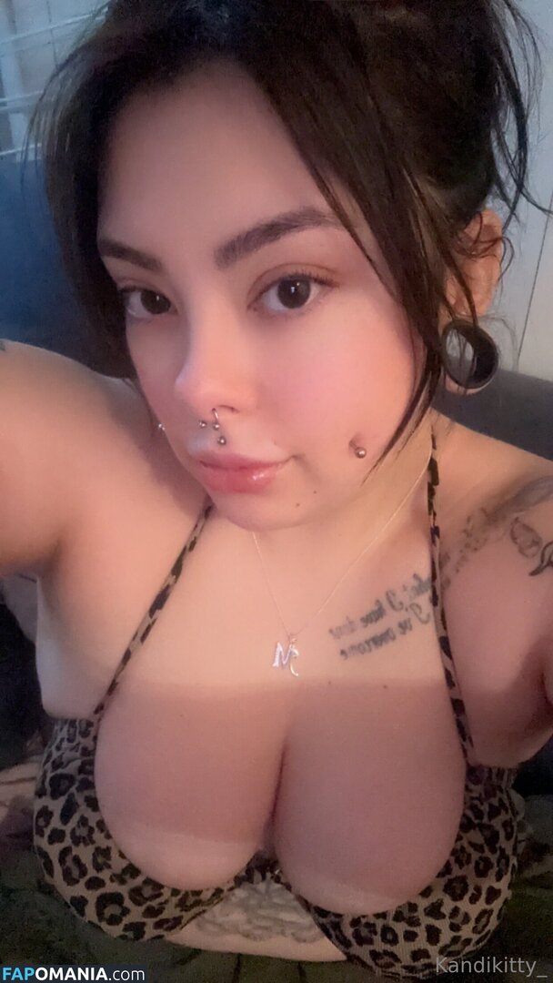 kandikitty_ Nu OnlyFans  Foto vazada #4