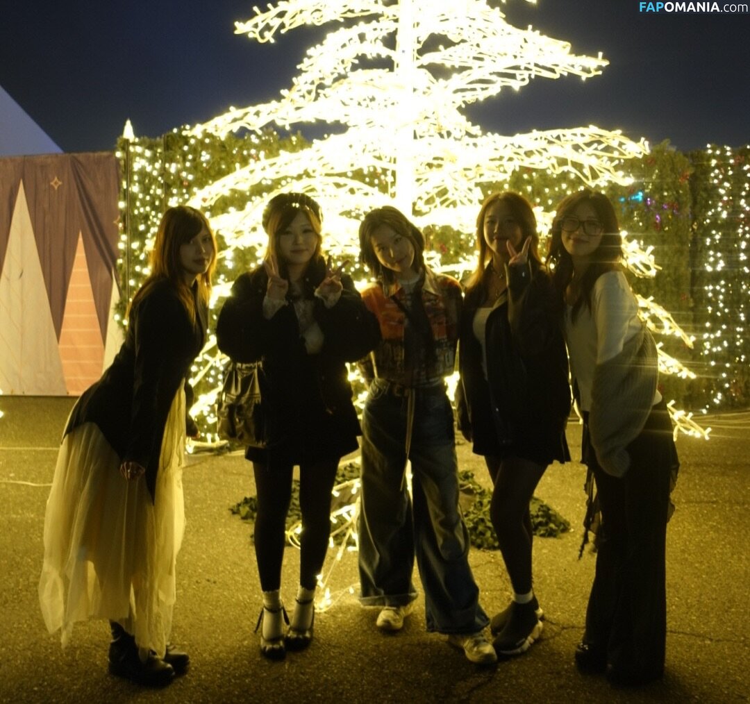 Aikuros / Hyoon / Kang Hee Yoon / floaromaa Nu OnlyFans  Foto vazada #387