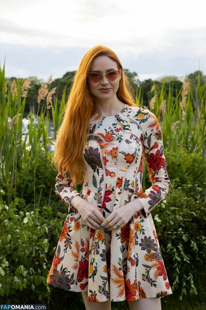 Karen Gillan / karengillan Nu OnlyFans  Foto vazada #1