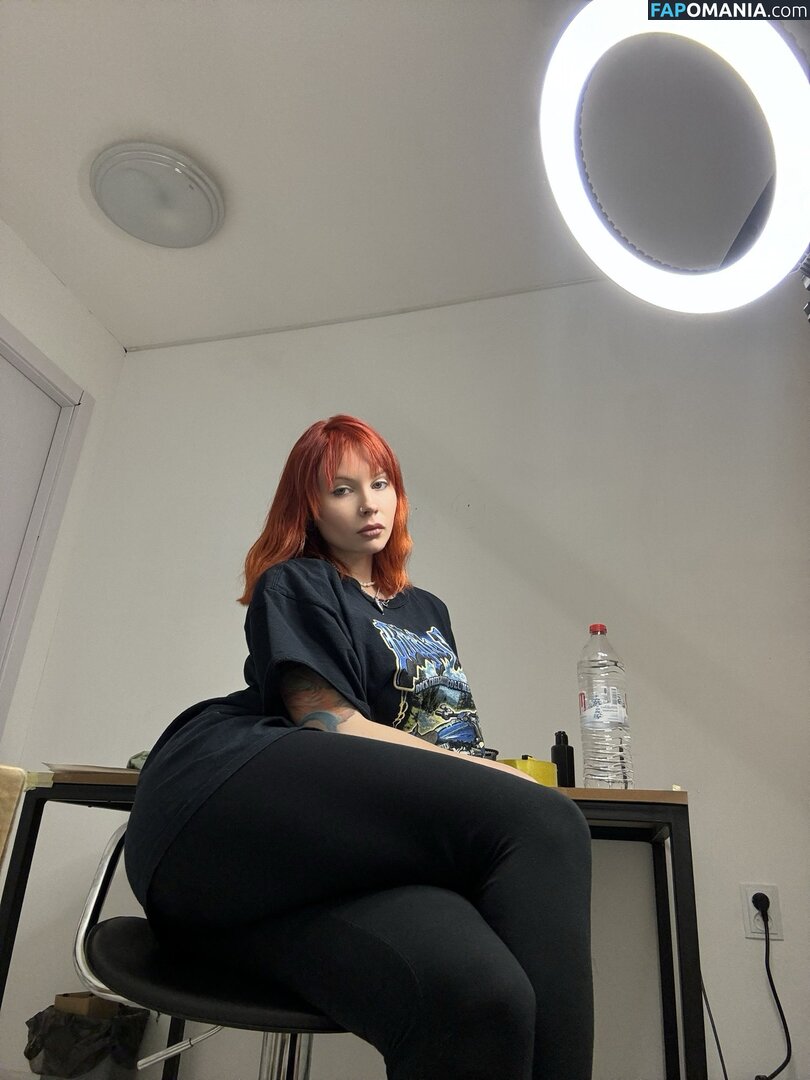 Karina Kherman / NebelaiaK / kher.man Nu OnlyFans  Foto vazada #20