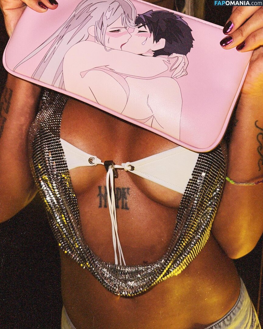 Karol G / karolg / karolgfriend Nu OnlyFans  Foto vazada #311