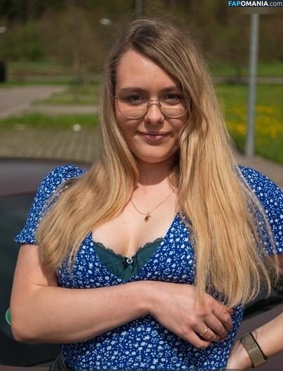 Kathitt8s / kathi.x.kat Nu OnlyFans  Foto vazada #26