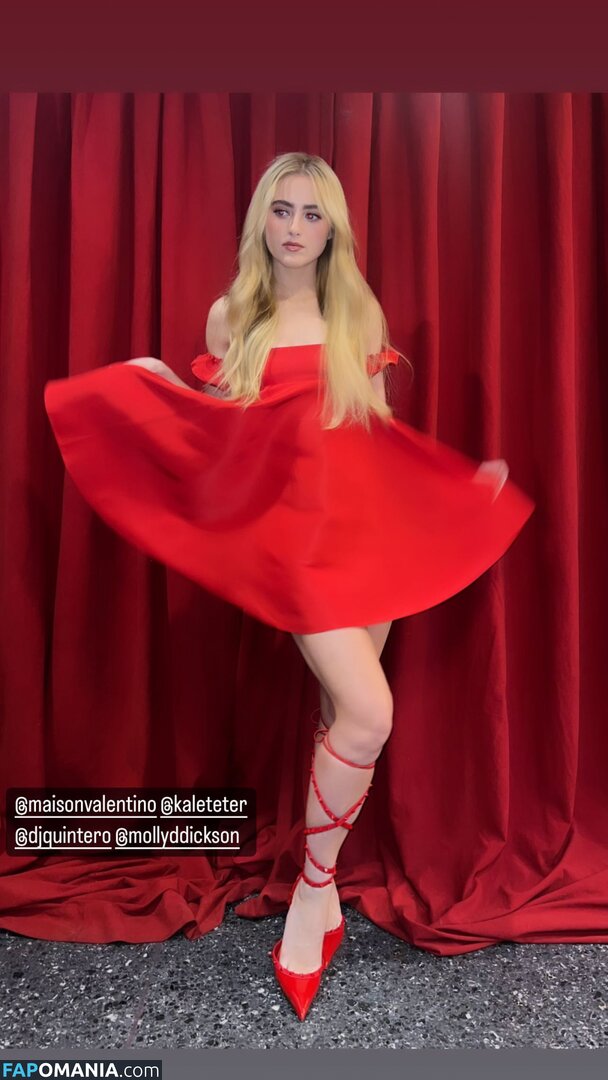 Kathryn Newton / kathrynnewton Nu OnlyFans  Foto vazada #17