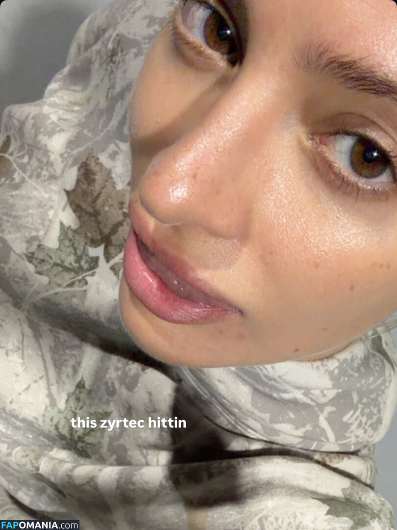 Katie Dillenbeck / katievsaliens Nu OnlyFans  Foto vazada #8
