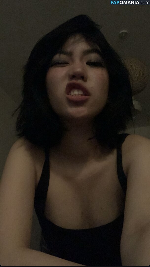 katearucan / katiearucan Nu OnlyFans  Foto vazada #1