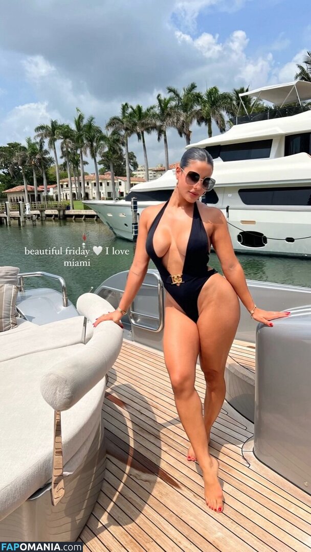 Katya Elise Henry / katyaelisehenry / katyaelisehenrysworld Nu OnlyFans  Foto vazada #1077
