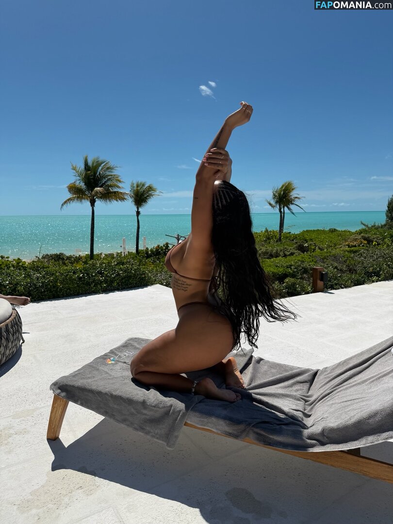 Katya Elise Henry / katyaelisehenry / katyaelisehenrysworld Nu OnlyFans  Foto vazada #1081