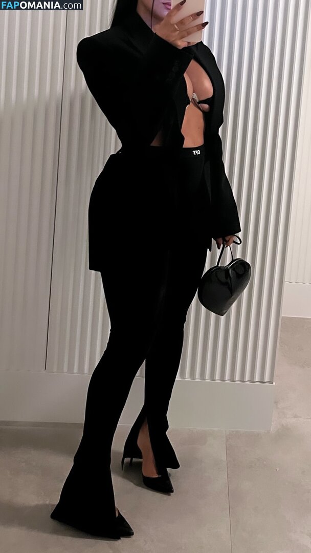 Katya Elise Henry / katyaelisehenry / katyaelisehenrysworld Nu OnlyFans  Foto vazada #1083