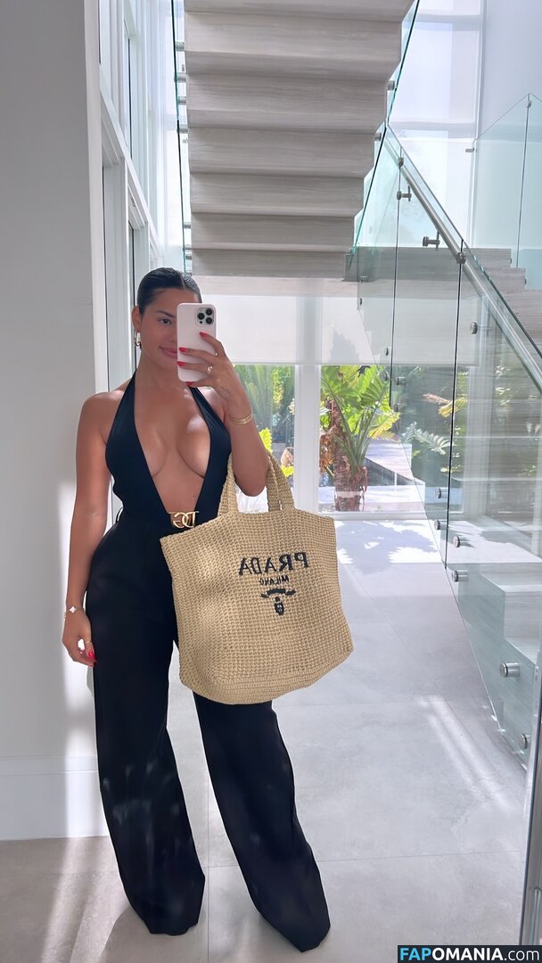 Katya Elise Henry / katyaelisehenry / katyaelisehenrysworld Nu OnlyFans  Foto vazada #1092