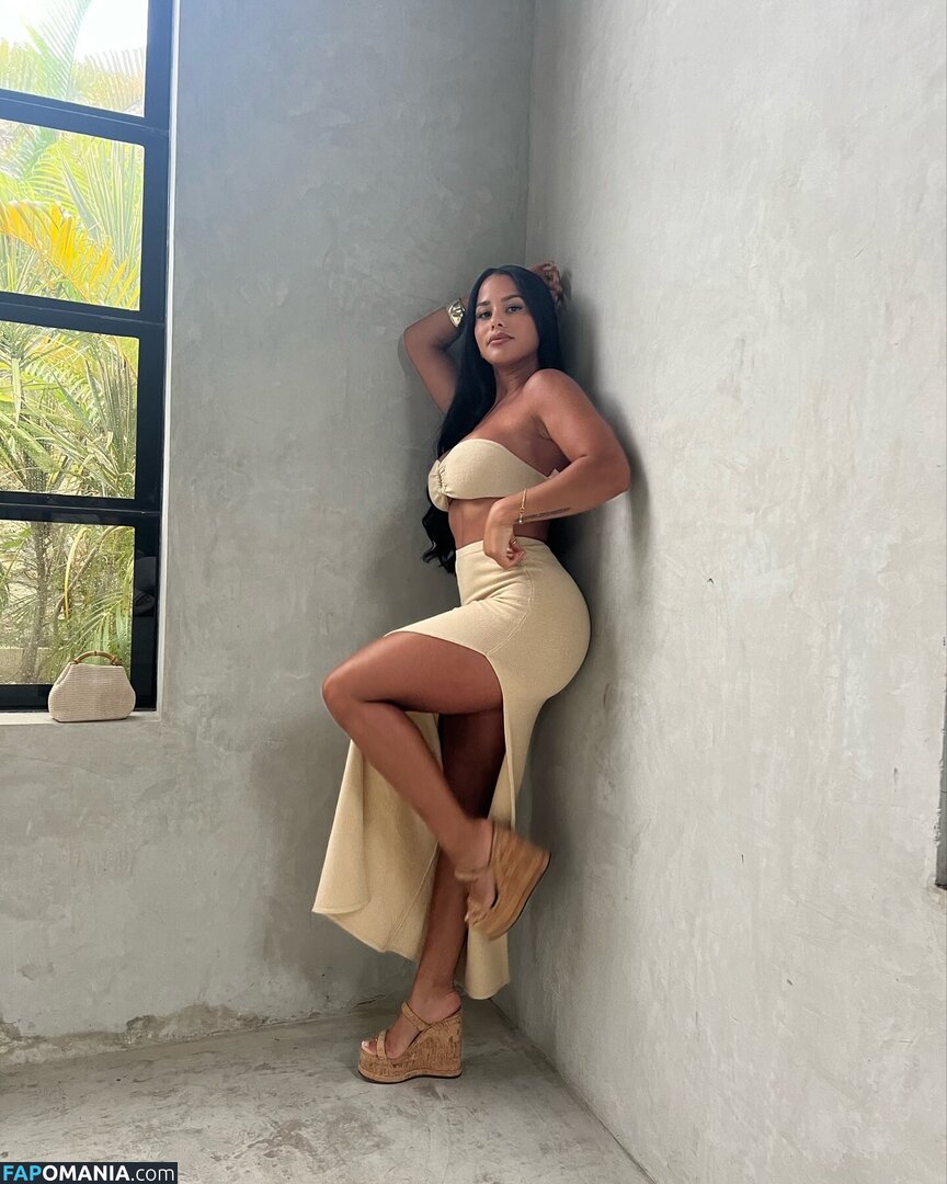 Katya Elise Henry / katyaelisehenry / katyaelisehenrysworld Nu OnlyFans  Foto vazada #1126