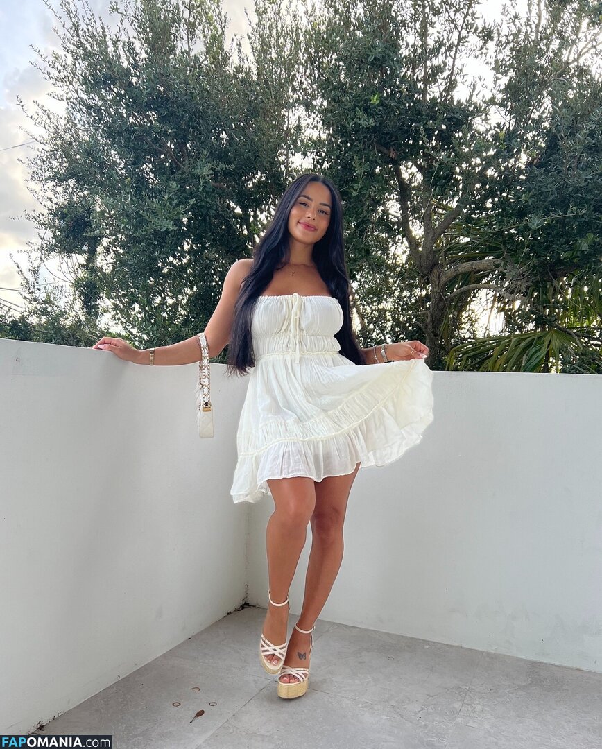 Katya Elise Henry / katyaelisehenry / katyaelisehenrysworld Nu OnlyFans  Foto vazada #1133