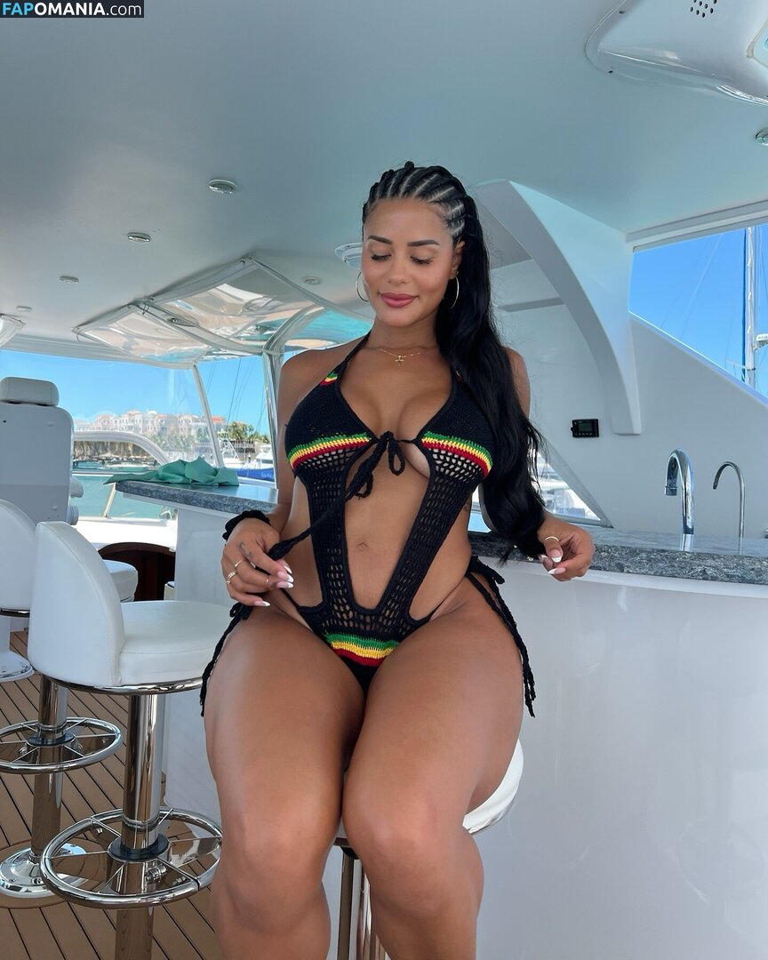 Katya Elise Henry / katyaelisehenry / katyaelisehenrysworld Nu OnlyFans  Foto vazada #1154