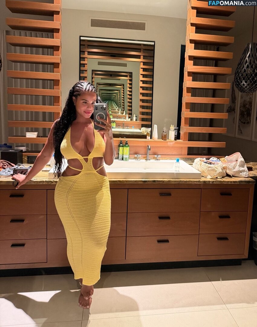 Katya Elise Henry / katyaelisehenry / katyaelisehenrysworld Nu OnlyFans  Foto vazada #1172