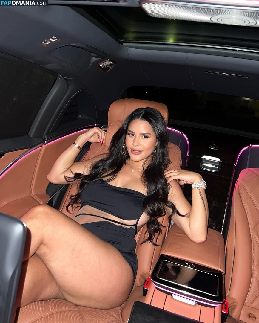 Katya Elise Henry / katyaelisehenry / katyaelisehenrysworld Nu OnlyFans  Foto vazada #1177