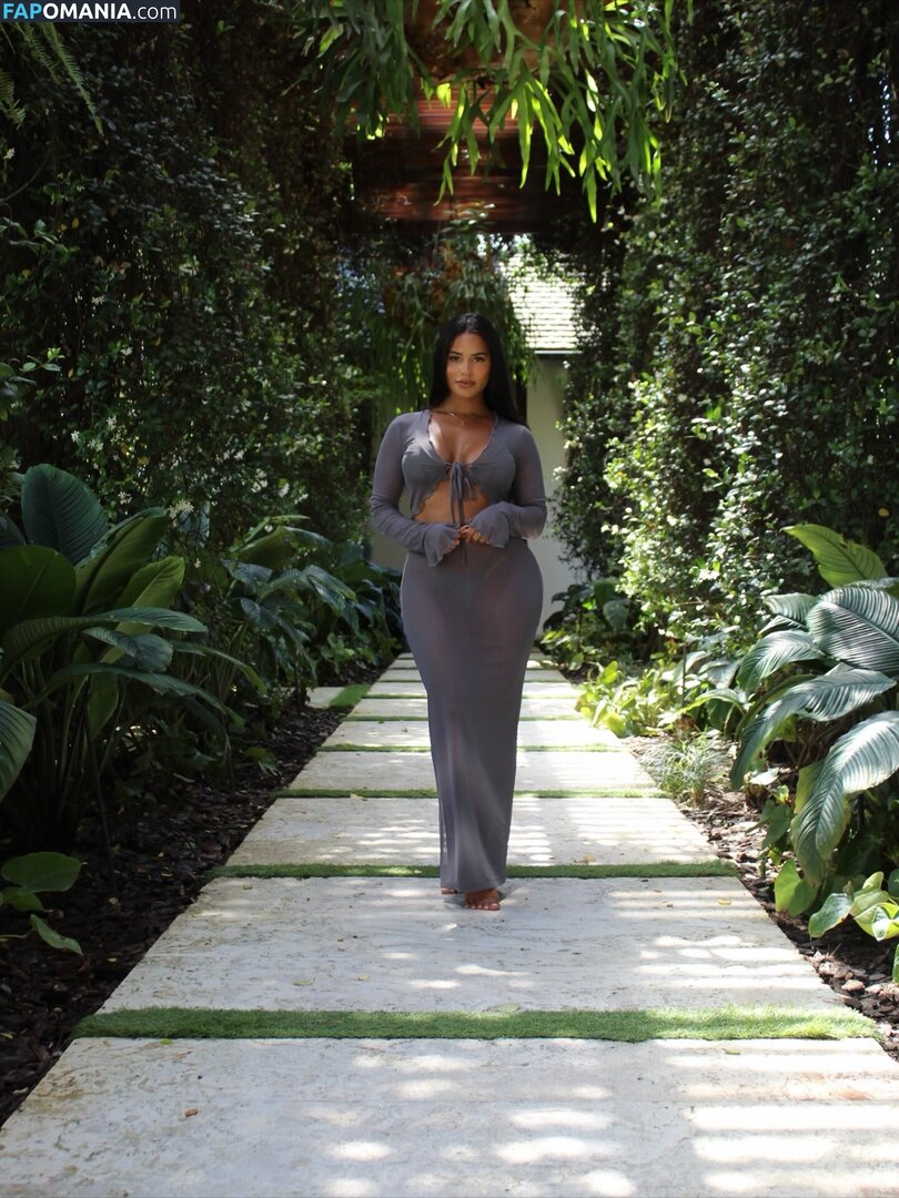 Katya Elise Henry / katyaelisehenry / katyaelisehenrysworld Nu OnlyFans  Foto vazada #1196