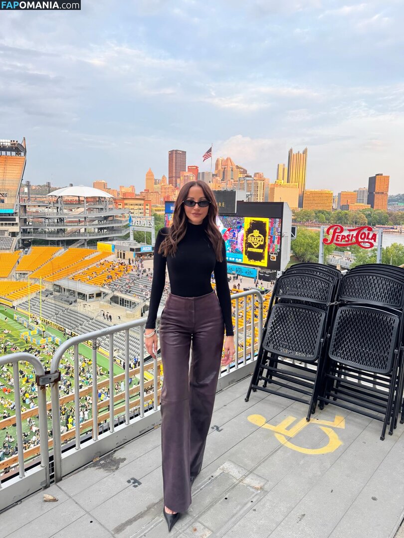 Kay Adams / heykayadams Nu OnlyFans  Foto vazada #5