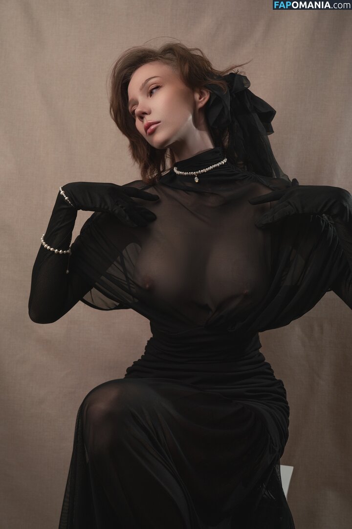 Kaya Nilson / KayaNilson / coconut_kaya_nilson / kaya_nilson Nu OnlyFans  Foto vazada #978